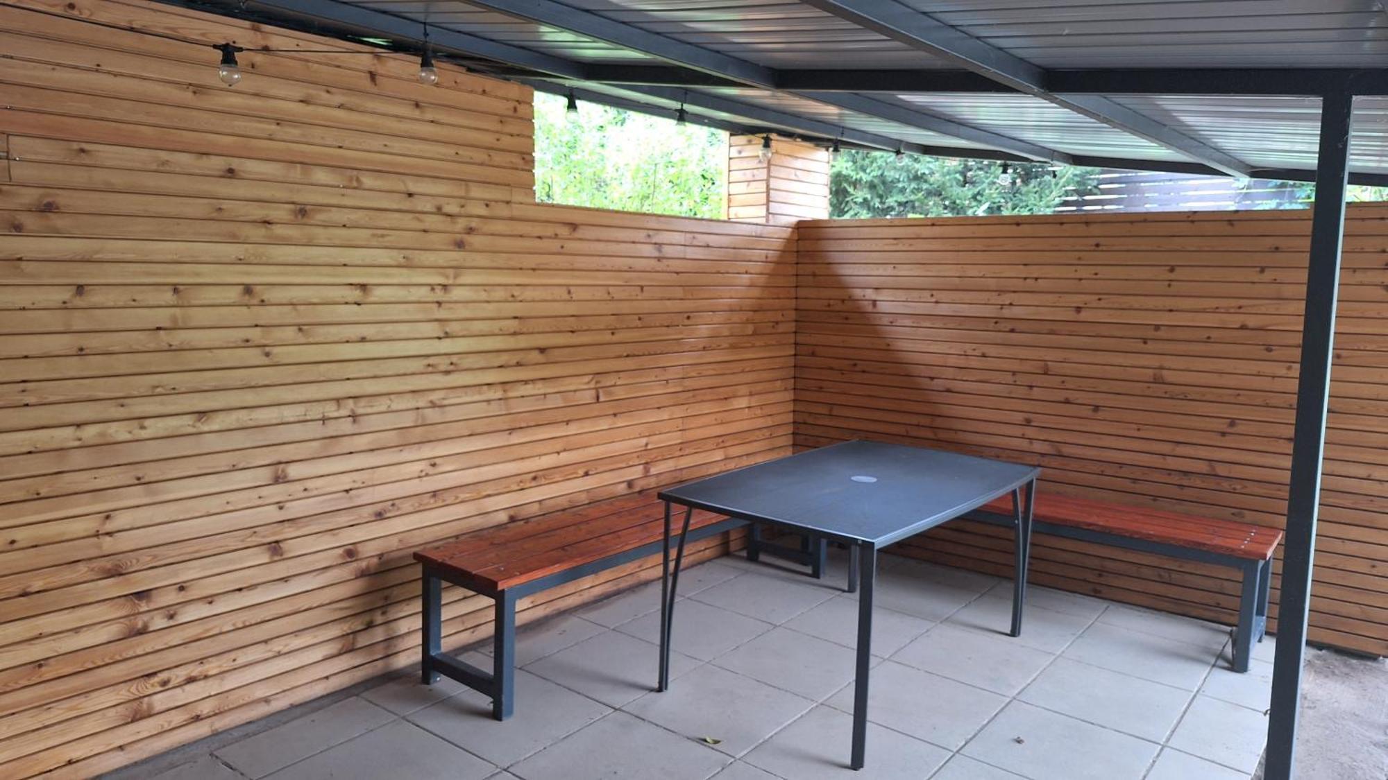 Bungalov Na Brehu Labe S Vlastnim Molem Pardubice Exterior foto